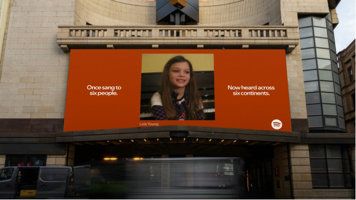 Spotify 的户外广告活动展示了洛拉1412 Spotify 的户外广告活动展示了洛拉1412
